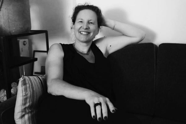 Meet Helene : Wonder Woman / Sales Manager