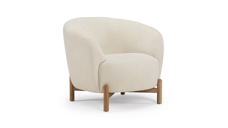 Glover Armchair - Wooden Base - Crema